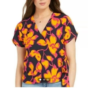 NWT Evereve Allison Joy Modern Floral‎ wrap Tie Waist Short Sleeve Blouse